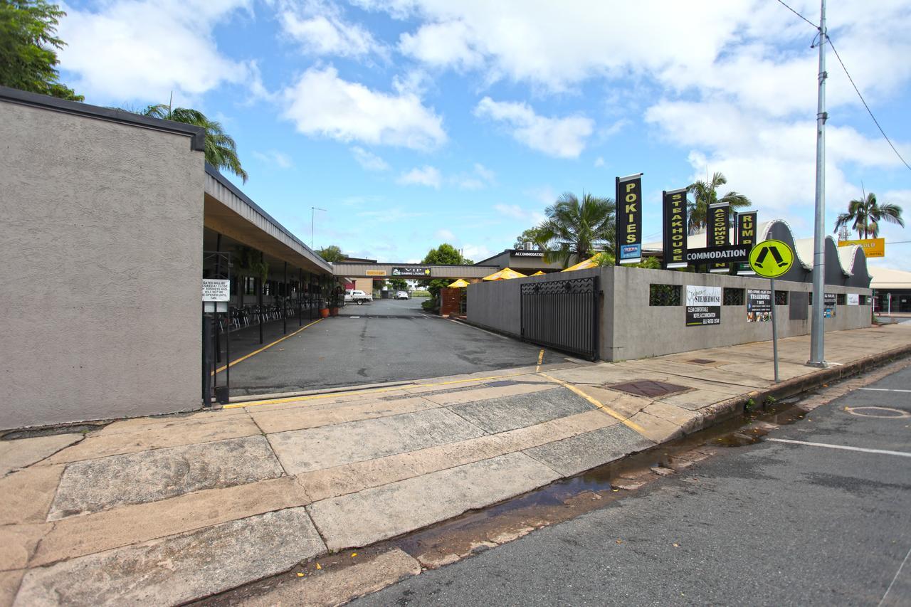 Tandara Hotel Motel Sarina Exterior photo